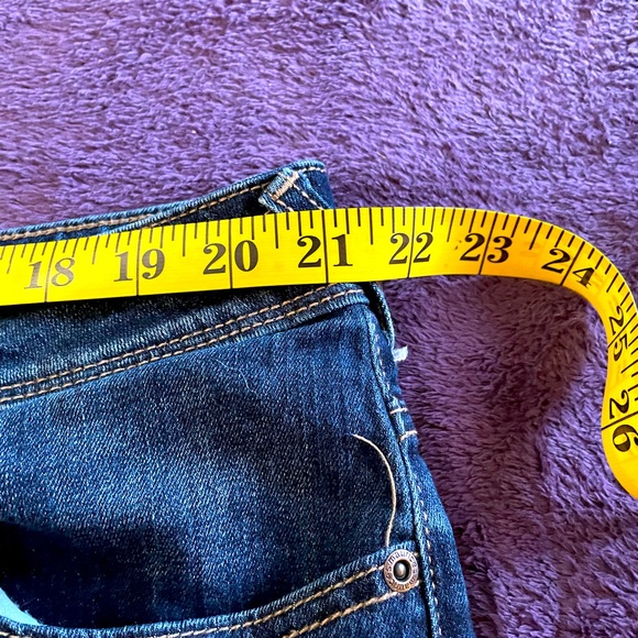 Maurices Signature Jeans, 22W (long) DkBlue - Picture 3 of 8